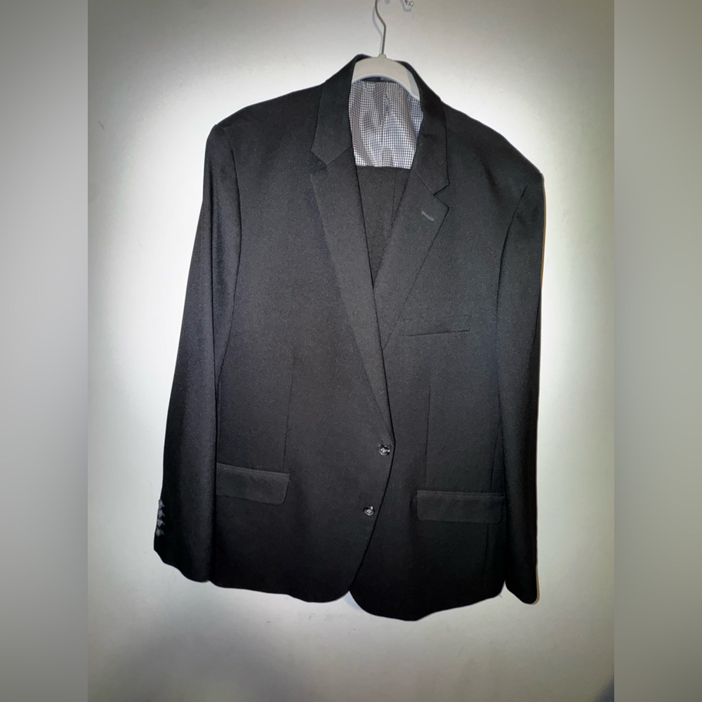 Haggar Black Jacket 52L Classic Sport Suit with matching pant 44X32 (like new)